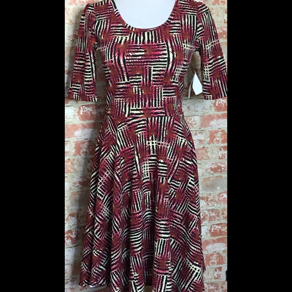 LuLaRoe Nicole Dress